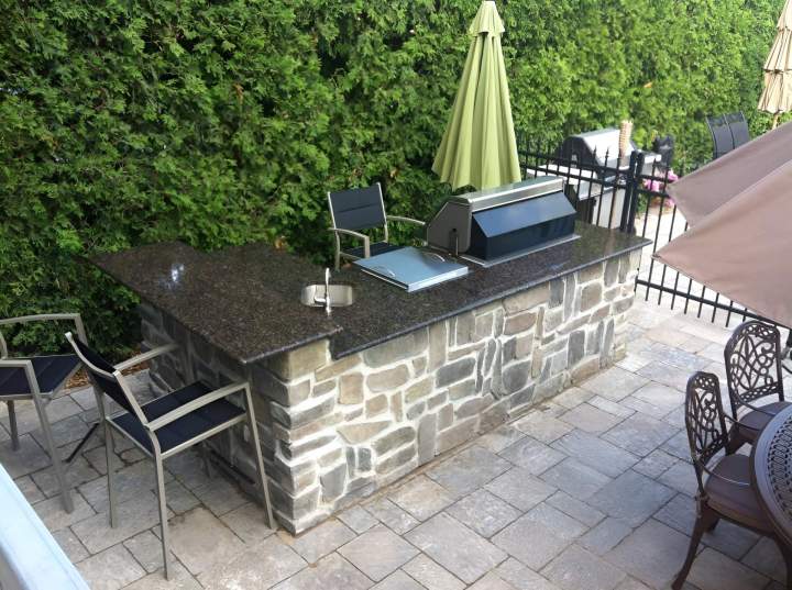 Plan de travail en granit noir Montréal